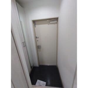 Room image 14