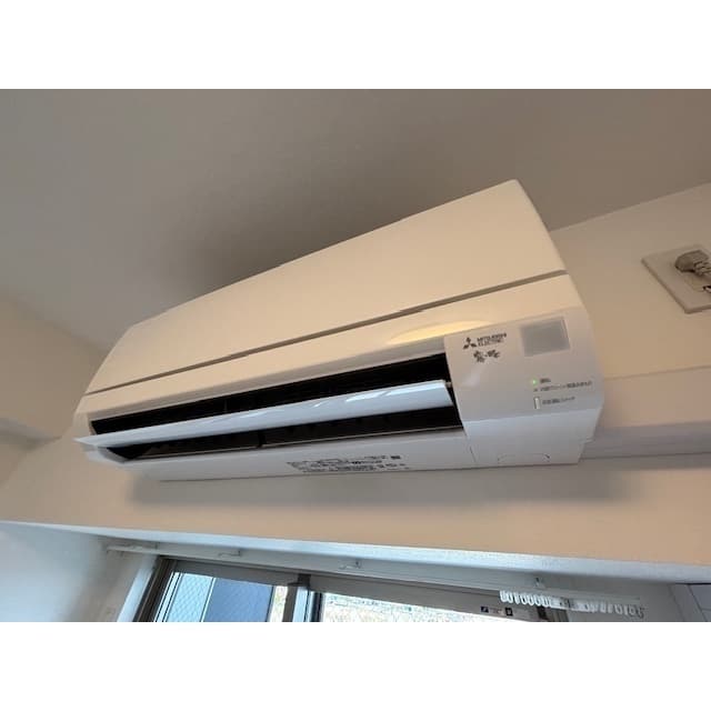 Room image 16