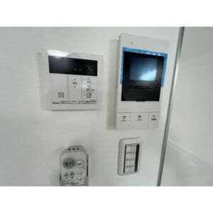 Room image 16