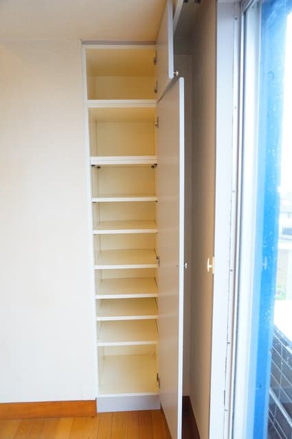 Room image 13