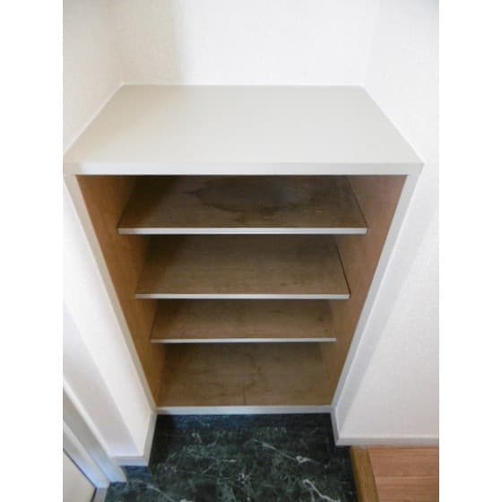Room image 16