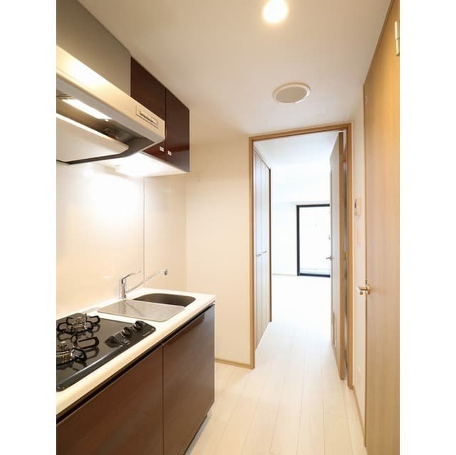 Room image 15