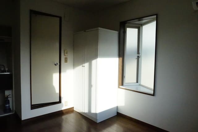 Room image 14