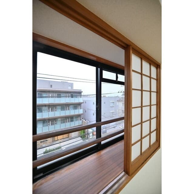Room image 13