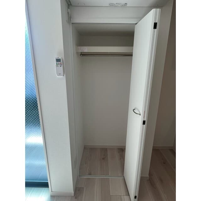 Room image 13