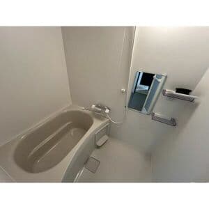 Room image 15
