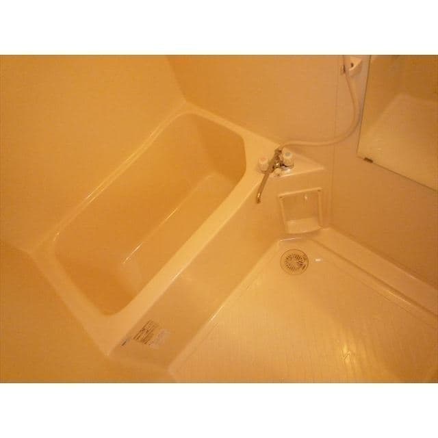 Room image 14