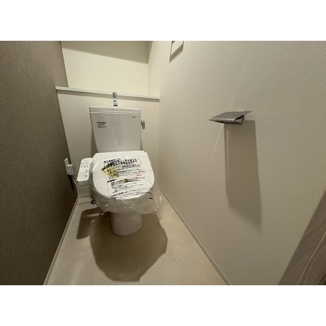 Room image 13