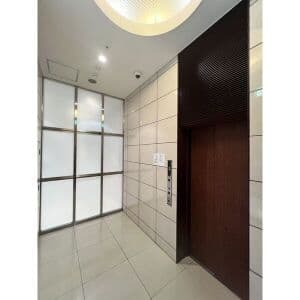Room image 10