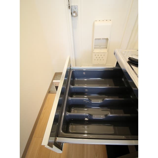 Room image 13