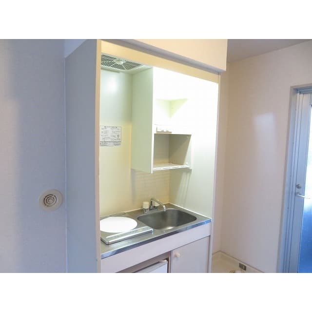 Room image 9