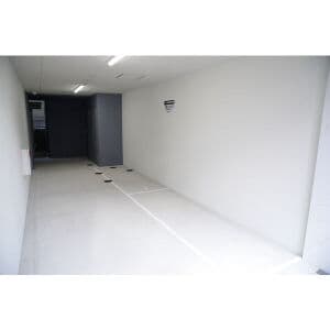 Room image 9