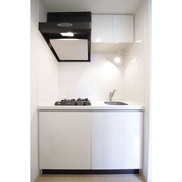 Room image 8