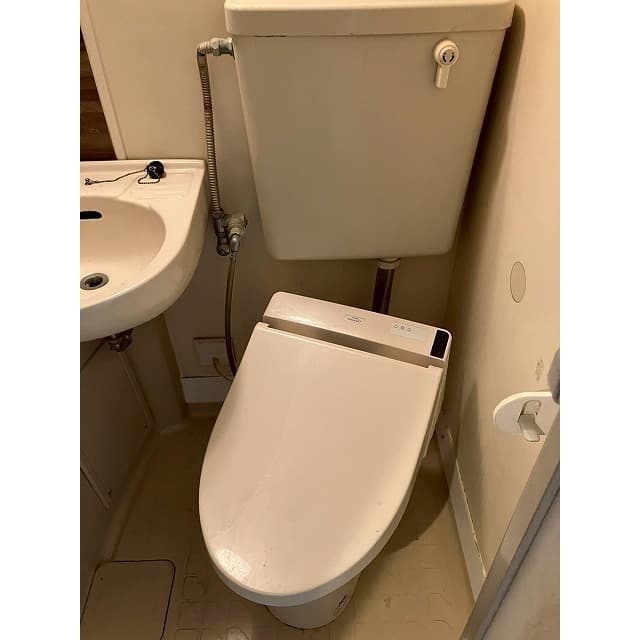 Room image 11