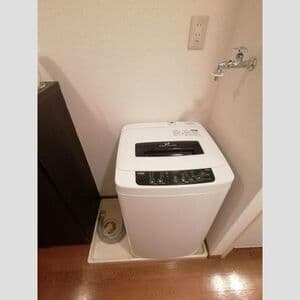 Room image 11