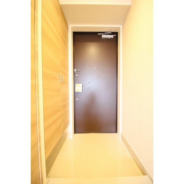Room image 10