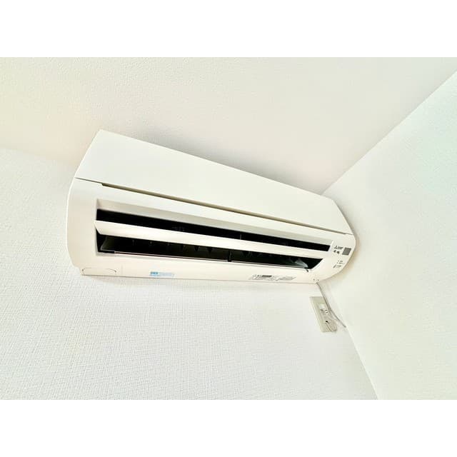 Room image 13