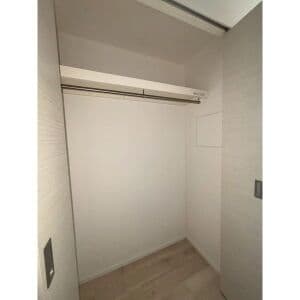 Room image 14