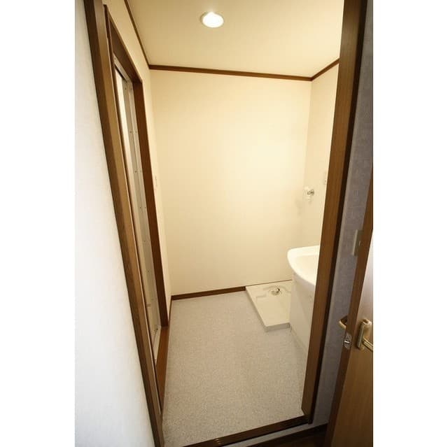 Room image 14