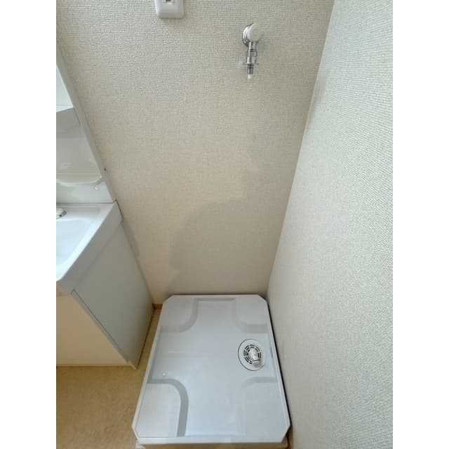 Room image 14