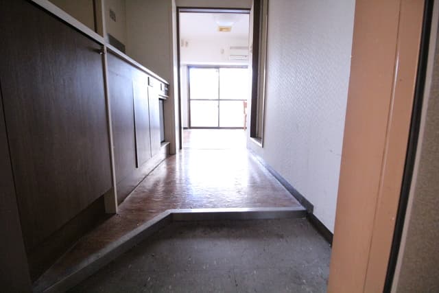 Room image 9
