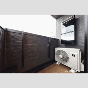 Room image 12