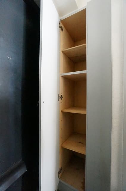 Room image 16