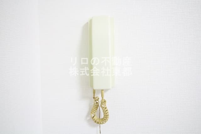 Room image 12