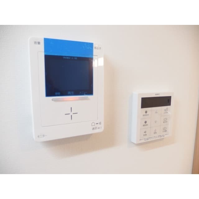 Room image 10