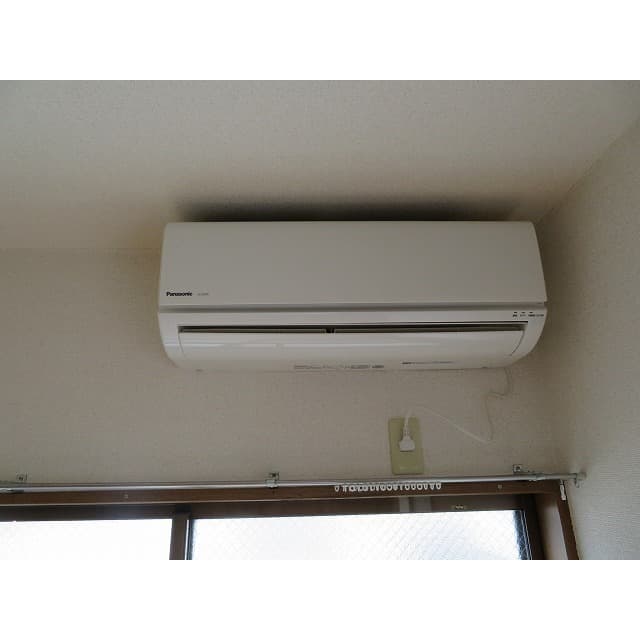 Room image 16