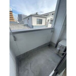 Room image 13
