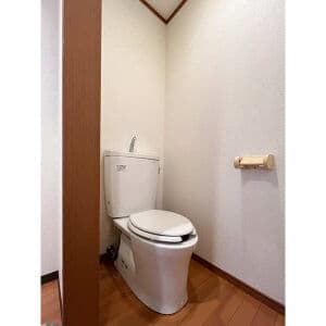 Room image 12