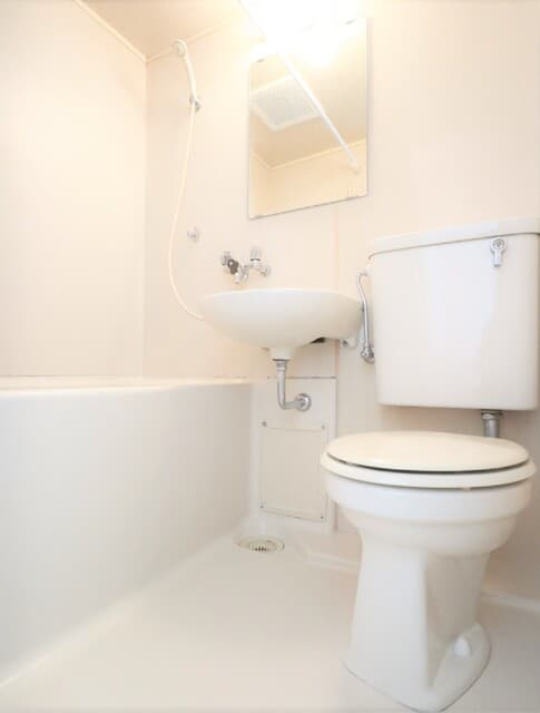 Room image 11