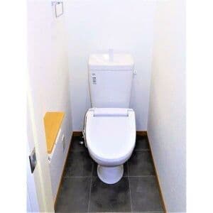 Room image 14