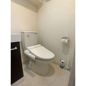 Room image 14