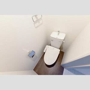 Room image 9