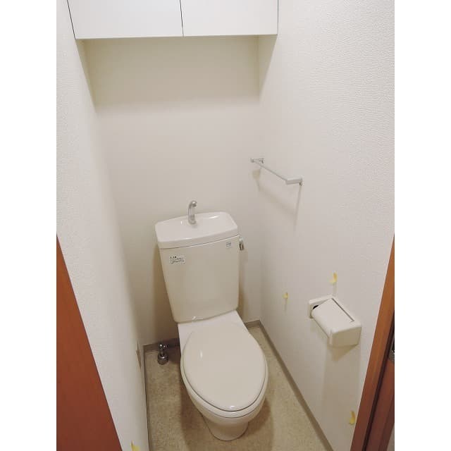 Room image 13