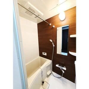Room image 11