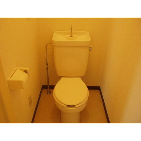 Room image 9