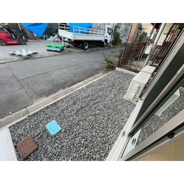 Room image 12