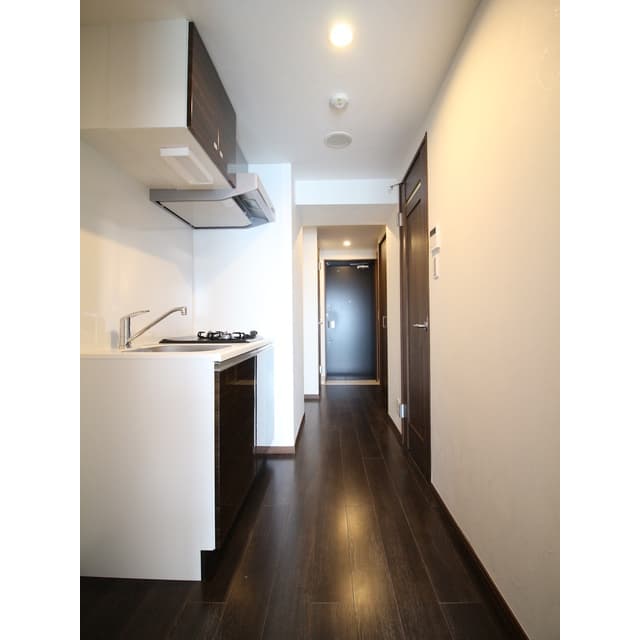 Room image 13