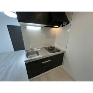 Room image 12