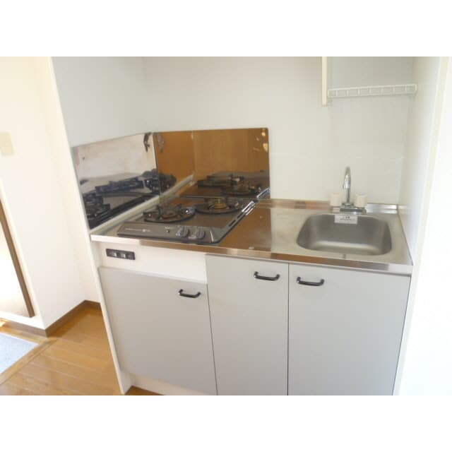 Room image 9