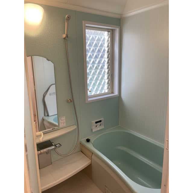 Room image 10