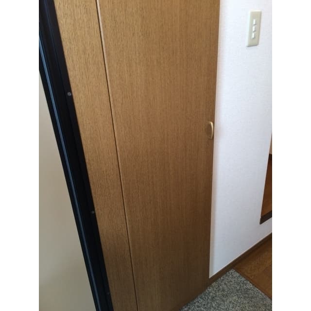 Room image 16
