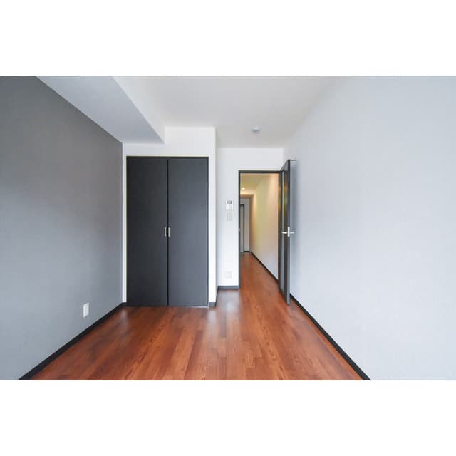Room image 14