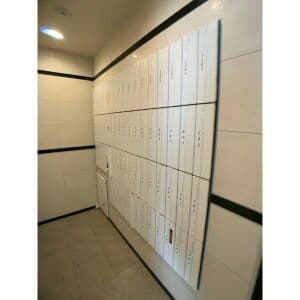 Room image 10