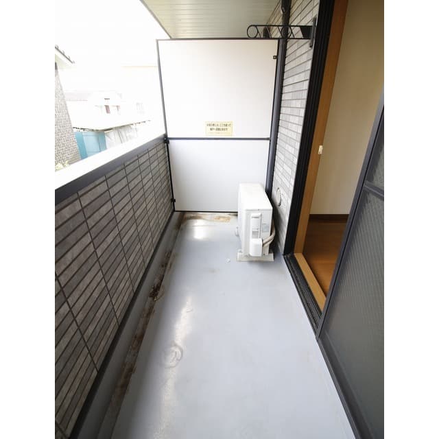 Room image 14
