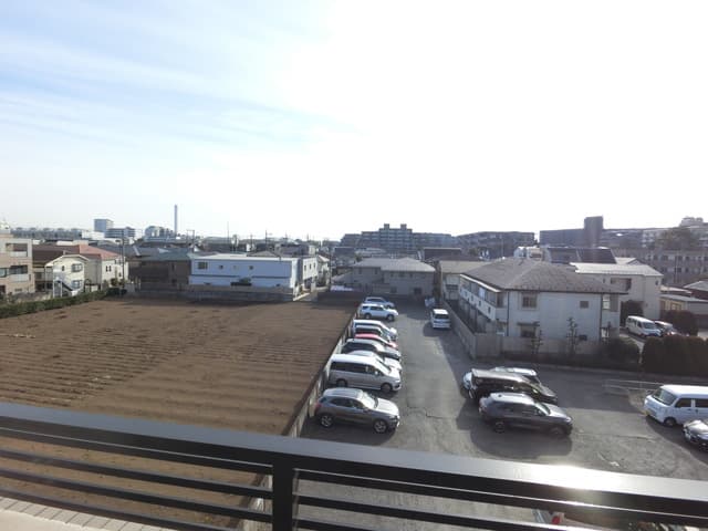 Room image 11