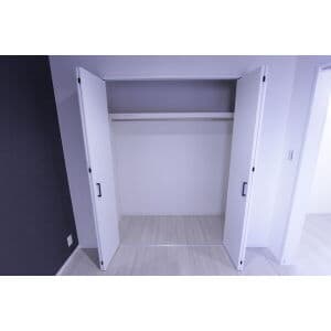 Room image 13